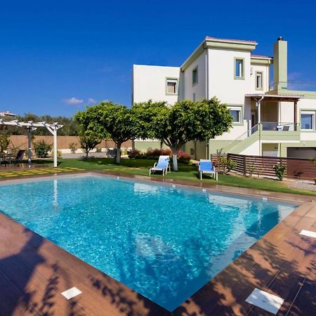 Villa Dimokratia Kolimvári Kültér fotó